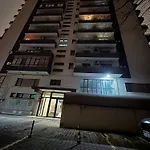 Skyview Sif Apartment *