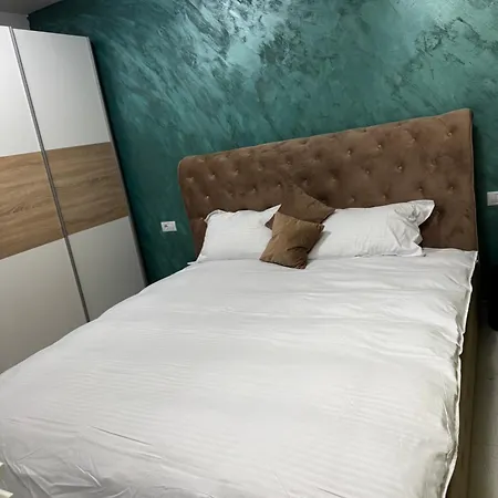 Skyview Sif Apartment